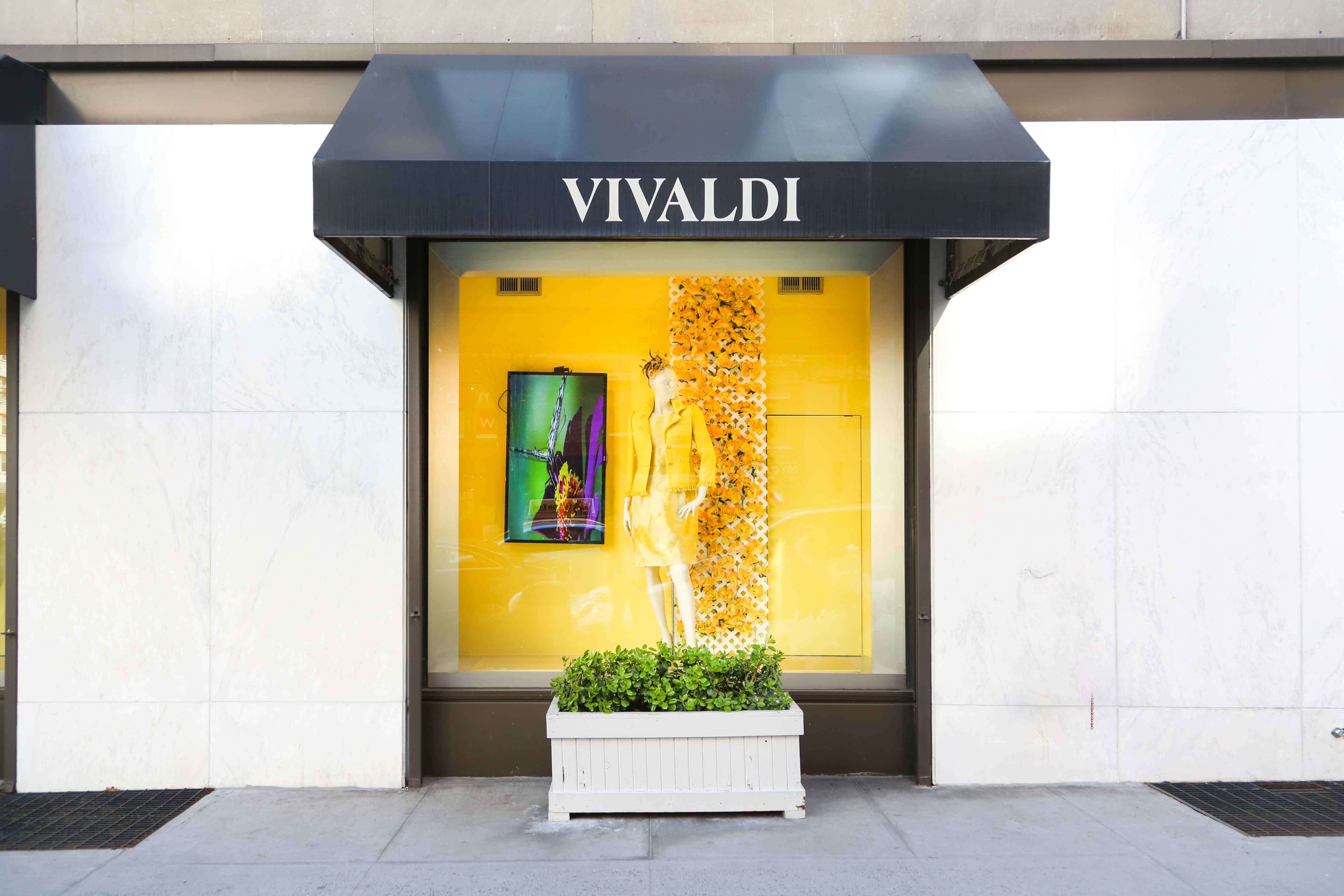 retail digital signage