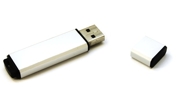 usb drive, usb stick, flash drive, thumb drive