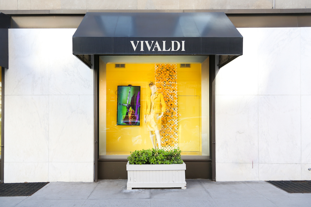 vivaldi-window-display