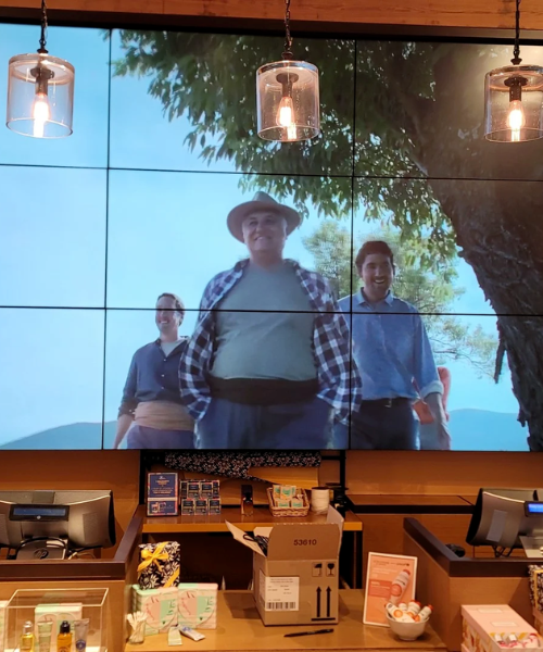 Digital Signage for Government & Public Services in Wyoming